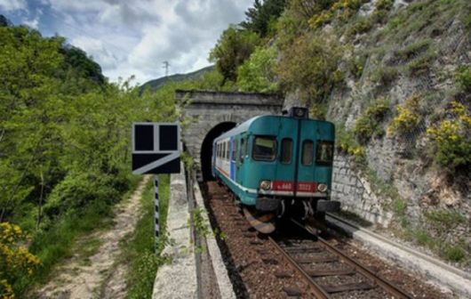 Roccasecca-Sora-Avezzano: una ferrovia carica di storia